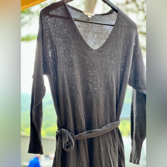 Basic Black, modest v-neck, long sleeve midi dress - Picture 2 of 6